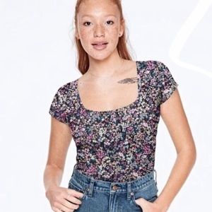 New PINK Short Sleeve Rib Bodysuit